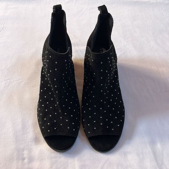 Black Suede Leather Lucky Brand Women’s metal Studded Open Toe Booties sz 6.5 - Picture 2 of 8